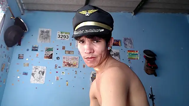 Lassuly2121 online show from 17, 1, 2026