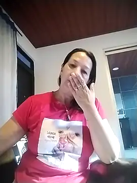 Snapshot of RosseLaure chatting on 13, 3, 2026 RosseLaure online show from 13, 3, 2026