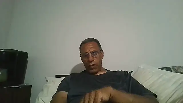 swimmer2496 online show from 19, 6, 2026