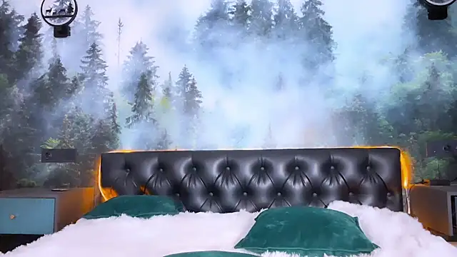 Snapshot of Eva_StarXXXX chatting on 19, 10, 2025 Eva StarXXXX online show from 19, 10, 2025