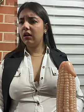 A-uroora online show from 21, 3, 2026