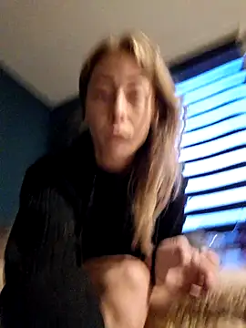 Snapshot of dewimp1 chatting on 10, 6, 2026 dewimp1 online show from 10, 6, 2026