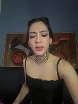 Snapshot of MamiSoft420 chatting on 10, 4, 2026 MamiSoft420 online show from 10, 4, 2026