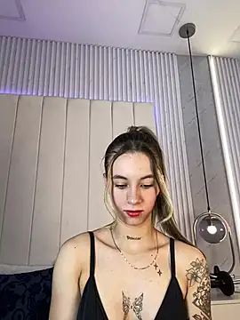 Snapshot of JuliaColemann chatting on 5, 2, 2026 JuliaColemann online show from 5, 2, 2026