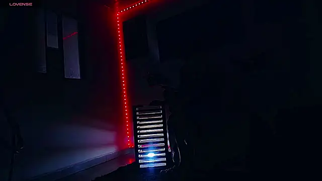 Tatoo Noah online show from 5, 4, 2026