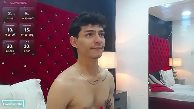 Logan Woods online show from 10, 2, 2026