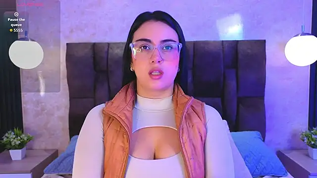 vicky grey online show from 31, 5, 2026