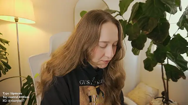 Scarlett NoirMuse online show from 2, 2, 2026