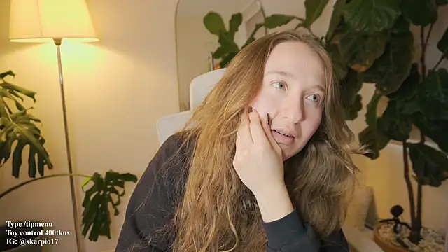 Scarlett NoirMuse online show from 23, 2, 2026