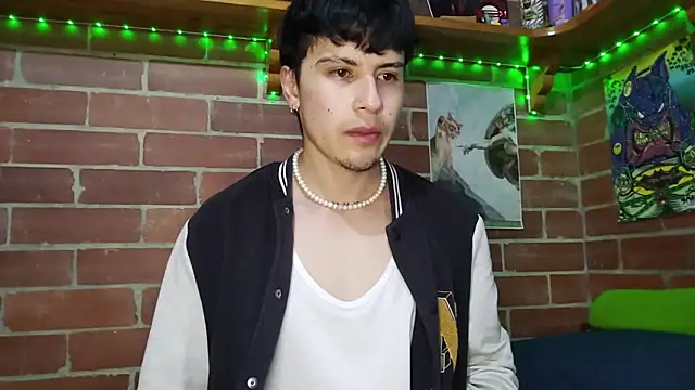 PaulDamico online show from 15, 4, 2026