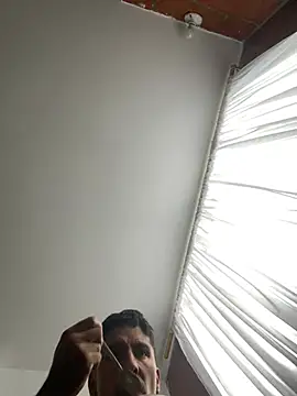 mister eithan online show from 12, 4, 2026