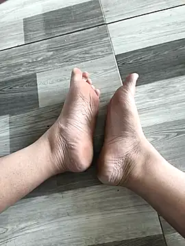 Pussy-xx online show from 18, 1, 2026