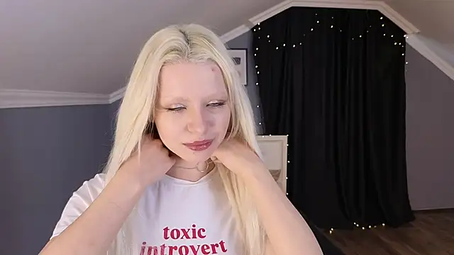 Snapshot of Naomi_Demio chatting on 21, 2, 2026 Naomi Demio online show from 21, 2, 2026