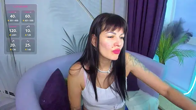 Snapshot of Agata__Moore chatting on 11, 2, 2026 Agata Moore online show from 11, 2, 2026
