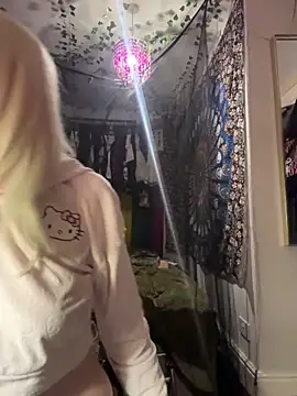 bambibabyy online show from 23, 2, 2026