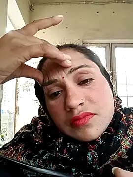 Cute-karisma1234 online show from 2, 2, 2026