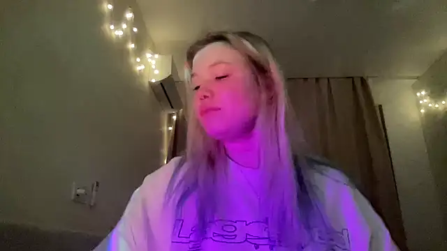 Lulu Di online show from 18, 3, 2026