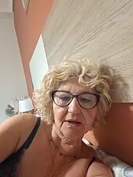 rosasuso online show from 26, 4, 2026
