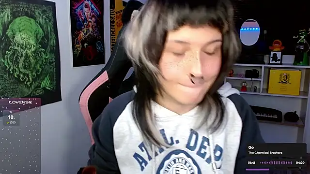 Snapshot of neena_nyx_ chatting on 15, 5, 2026 neena nyx online show from 15, 5, 2026