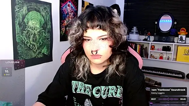 Snapshot of neena_nyx_ chatting on 27, 5, 2026 neena nyx online show from 27, 5, 2026