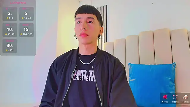 lian cameron online show from 15, 4, 2026