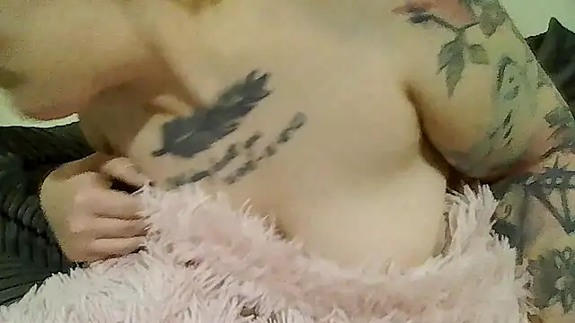 Tiara XOX online show from 16, 2, 2026