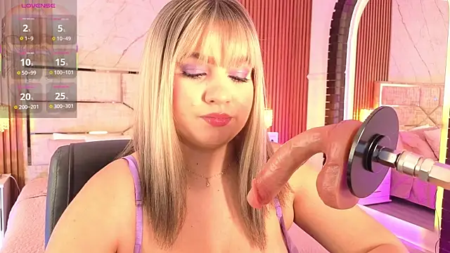 Snapshot of Liiahfontaine chatting on 23, 6, 2026 Liiahfontaine online show from 23, 6, 2026