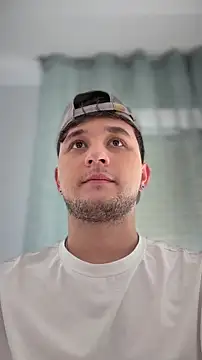 Snapshot of Massimo_Fiore chatting on 19, 2, 2026 Massimo Fiore online show from 19, 2, 2026