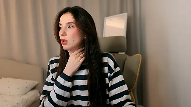 ssandralovin online show from 25, 2, 2026