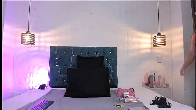 Snapshot of samantha_foxyy chatting on 18, 6, 2026 samantha foxyy online show from 18, 6, 2026