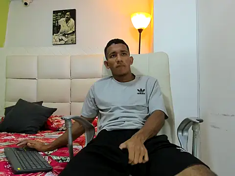 Snapshot of ricky_spensar23cm_ chatting on 3, 2, 2026 ricky spensar23cm online show from 3, 2, 2026