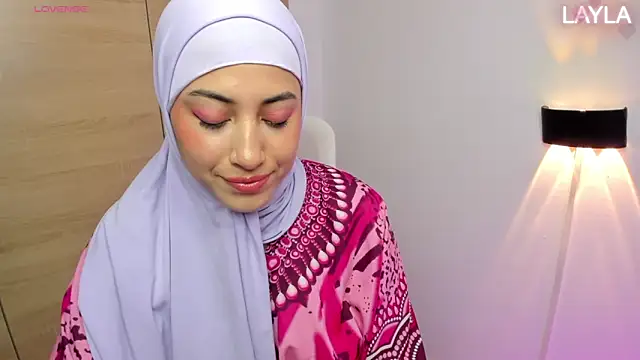 Snapshot of LAY_LA_ chatting on 11, 2, 2026 LAY LA online show from 11, 2, 2026