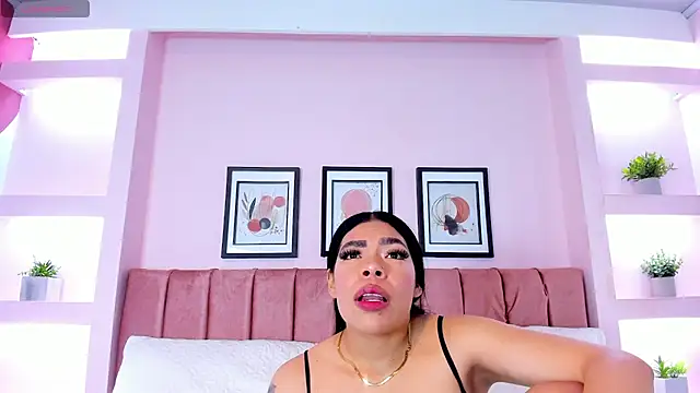 Snapshot of Sophia_Salem chatting on 12, 2, 2026 Sophia Salem online show from 12, 2, 2026