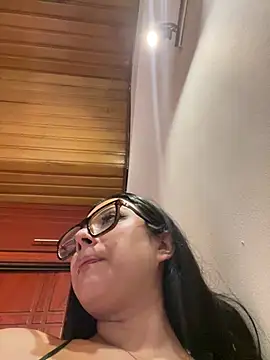 Violetta pinkk1 online show from 18, 2, 2026