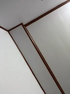 Puka2001 online show from 21, 4, 2026