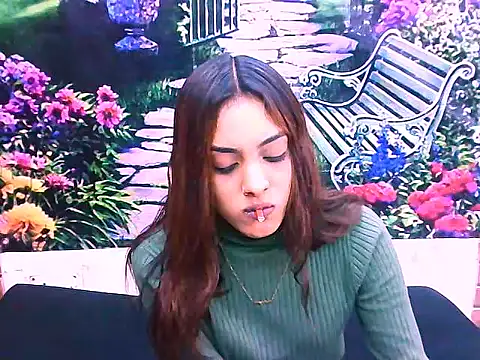 Snapshot of IndianPretty14u2Luv chatting on 10, 3, 2026 IndianPretty14u2Luv online show from 10, 3, 2026