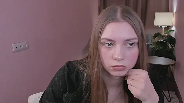 Snapshot of Cheryl_Backer chatting on 2, 2, 2026 Cheryl Backer online show from 2, 2, 2026