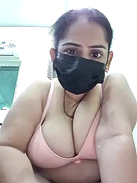 Snapshot of diyam4002 chatting on 26, 2, 2026 diyam4002 online show from 26, 2, 2026