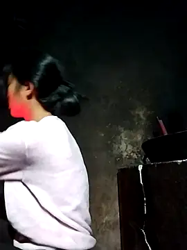 Snapshot of Hoa-tuylip chatting on 14, 2, 2026 Hoa-tuylip online show from 14, 2, 2026