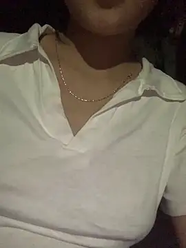 Snapshot of Hoa-tuylip chatting on 17, 2, 2026 Hoa-tuylip online show from 17, 2, 2026