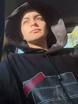 Snapshot of bliinkii_and_luka_ chatting on 27, 2, 2026 bliinkii and luka online show from 27, 2, 2026