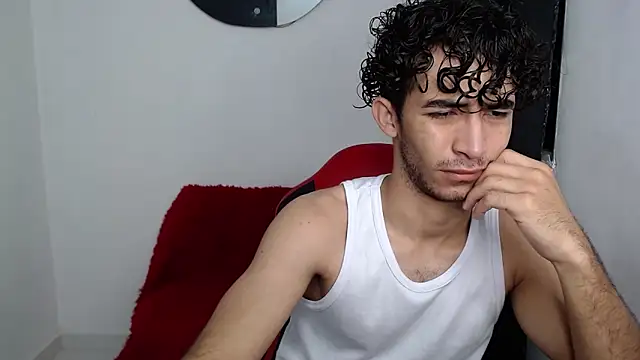 Snapshot of Caius_fox chatting on 12, 2, 2026 Caius fox online show from 12, 2, 2026