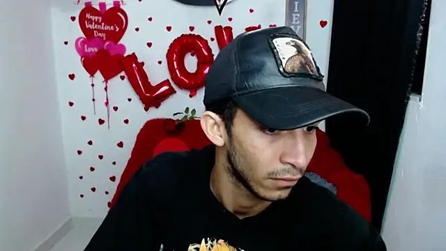 Snapshot of Caius_fox chatting on 17, 2, 2026 Caius fox online show from 17, 2, 2026