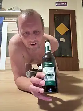 Snapshot of FrankdieSchwuchtel chatting on 25, 5, 2026 FrankdieSchwuchtel online show from 25, 5, 2026