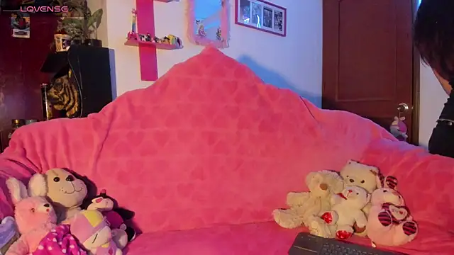 Snapshot of Rebecahart chatting on 28, 2, 2026 Rebecahart online show from 28, 2, 2026