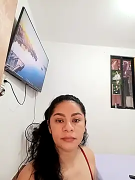 luna pinky online show from 9, 4, 2026