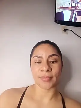 luna pinky online show from 15, 4, 2026