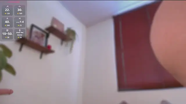 Snapshot of kittysophie_ chatting on 28, 4, 2026 kittysophie online show from 28, 4, 2026