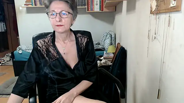 katemodel online show from 19, 9, 2025