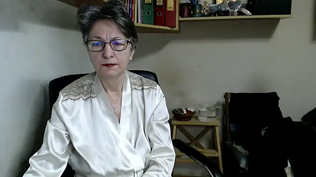 katemodel online show from 30, 11, 2025